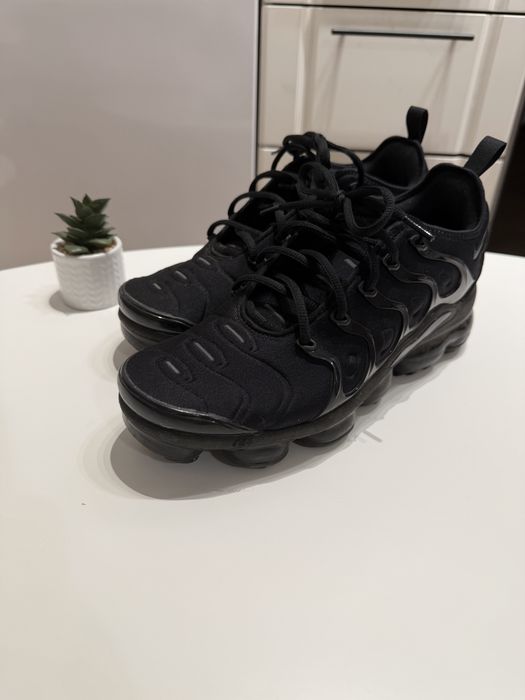 Nike Air Vapormax Plus Triple Black