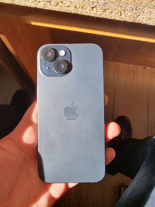 Iphone 15 CH/A  128 gb