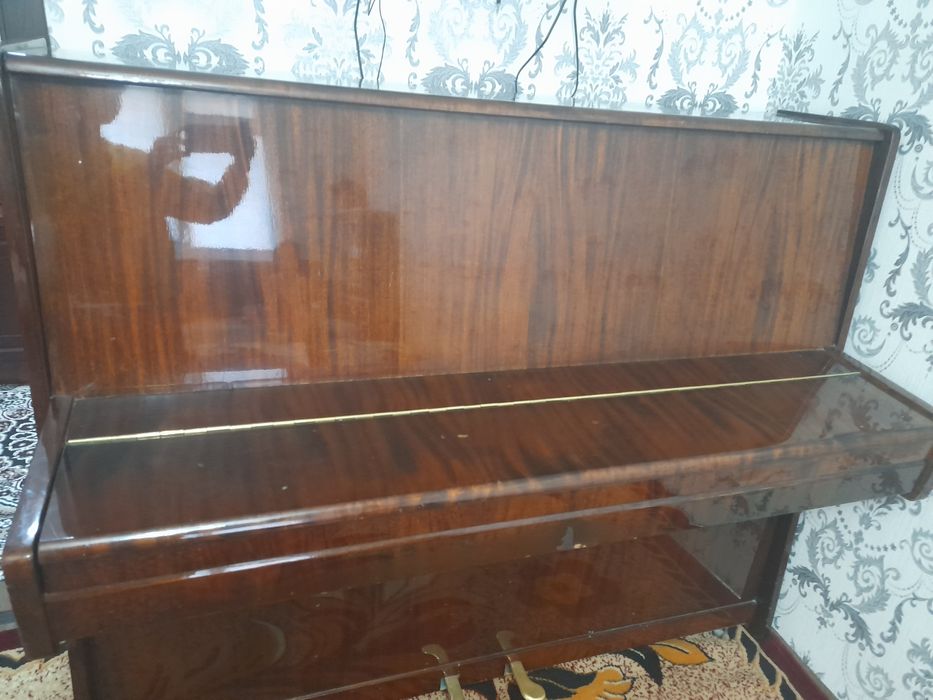 пианино сотилади