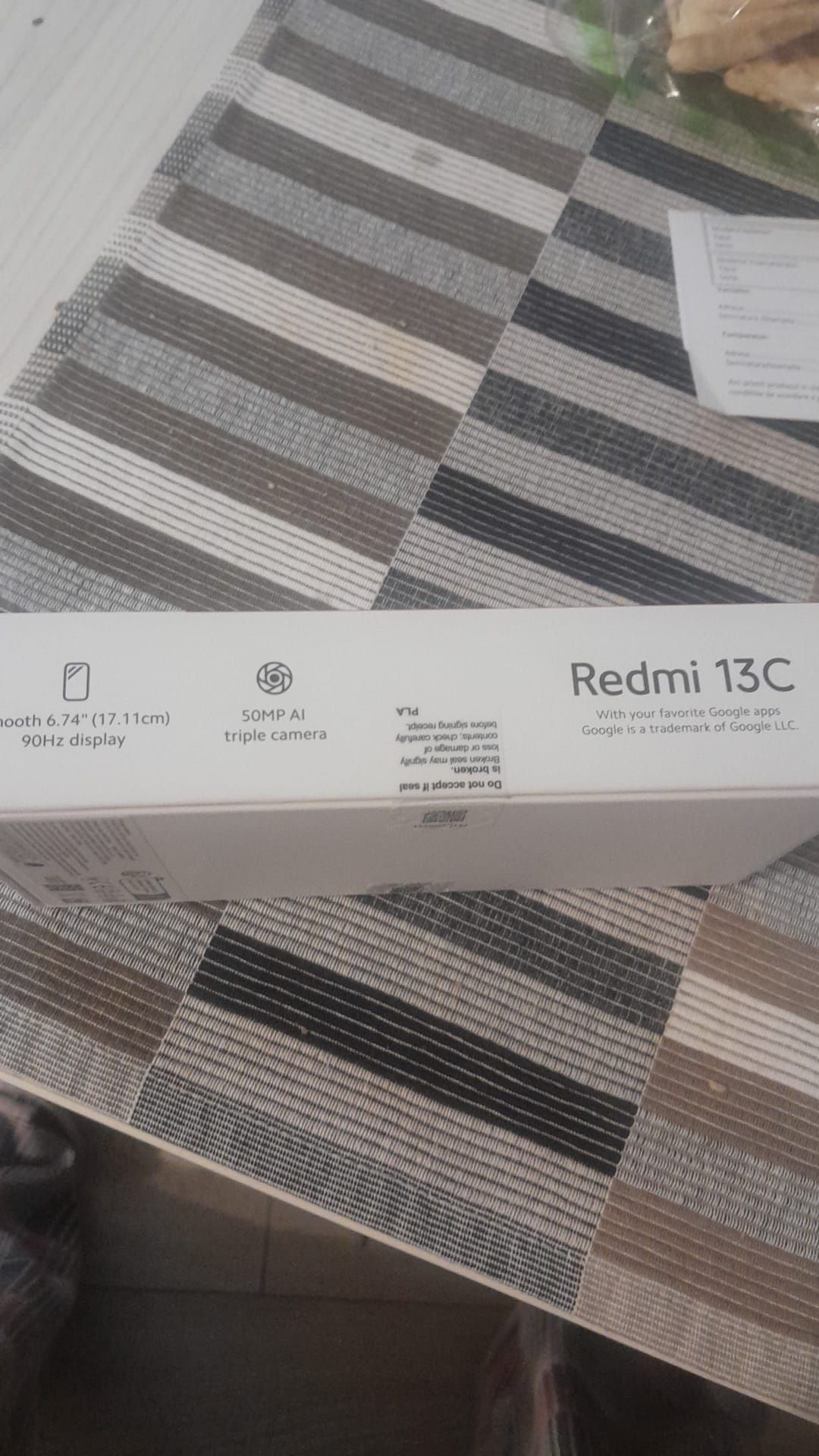 Vând Redmi 13c Nou desfăcut pt proba