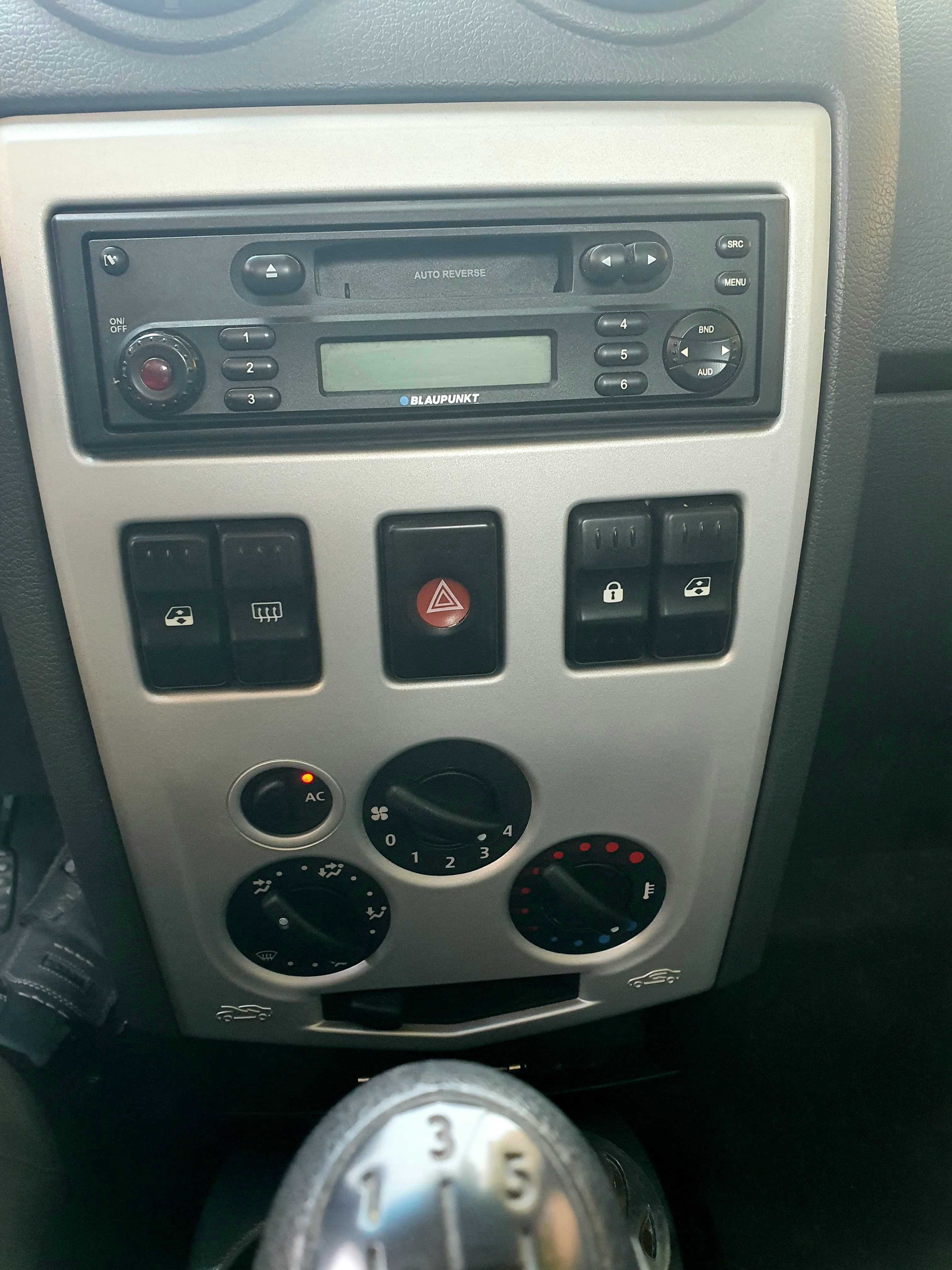 Dacia Logan MCV K90 1.5 dCi Laureate