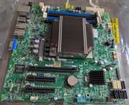 Placa baza server Supermicro cu procesor Xeon E3-1231 v3