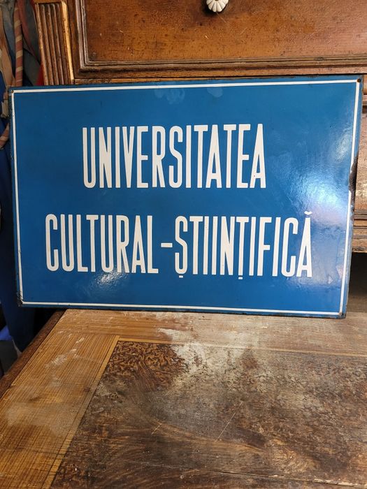 Tablă veche emailată