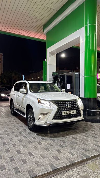 Lexus GX460 ogan odam mazaqip haydidi