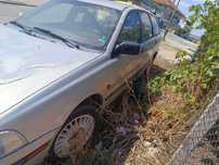 Продавам употребявано Volvo v40