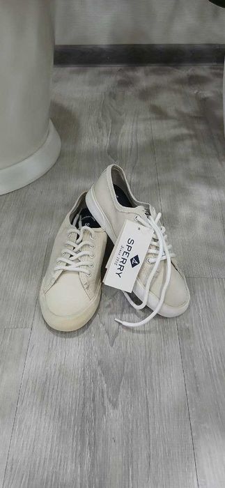 Женские кеды НОВЫЕ