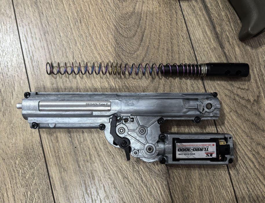 ICS L85 Airsoft Еърсофт реплика + екстри