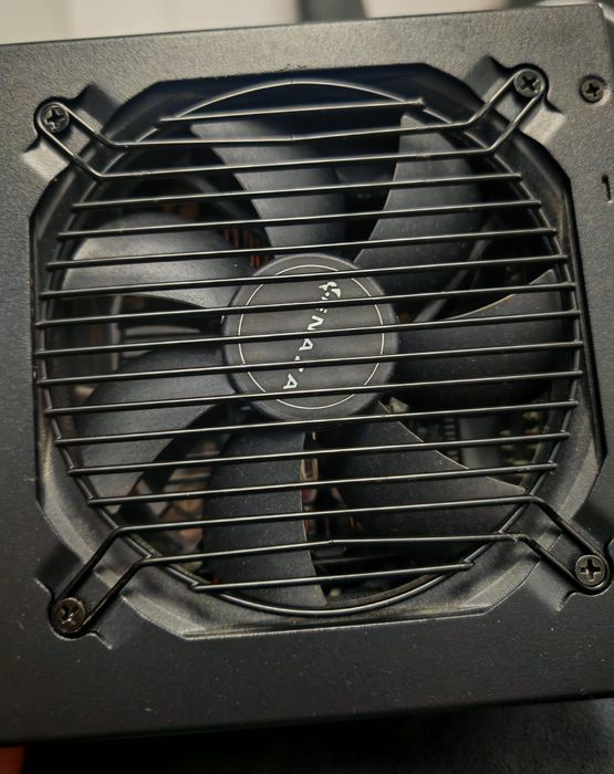 Sursa Modulara Inaza Reactor, 80+ Gold, 850W