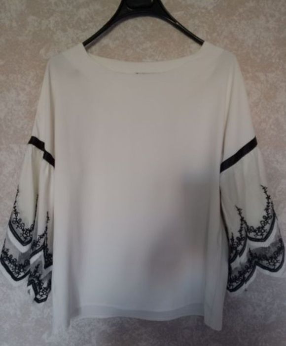 Продается женские вещи