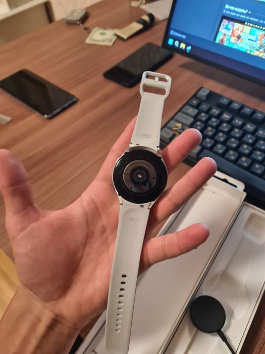 galaxy watch series 4