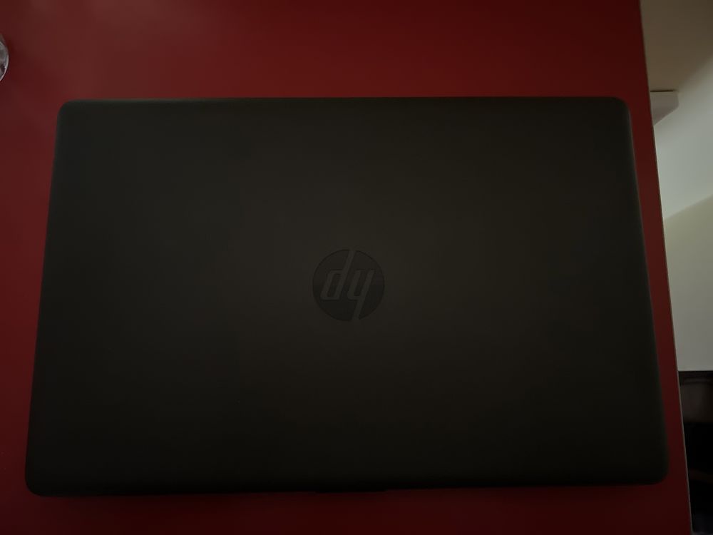 Laptop HP 250 G7