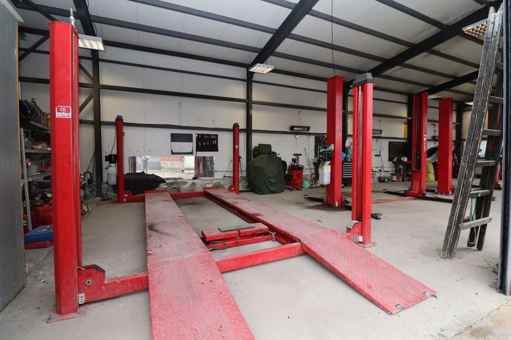 Продава се действащ бизнес в Нови Искър