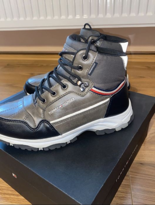 Ghete tommy hilfiger copii