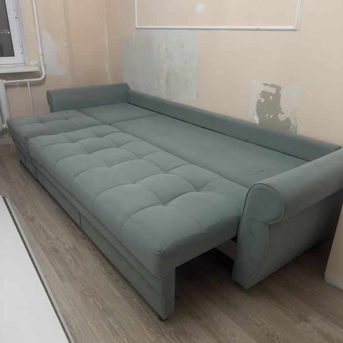 Продам диван и   шторы