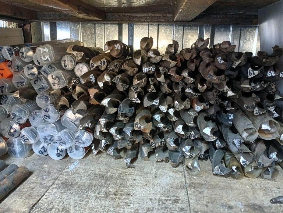 Токарный инструмент