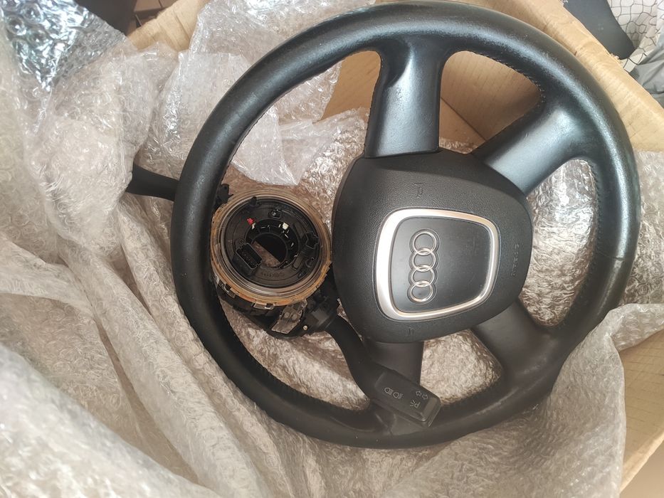 Волан Ауди А4 (става и на други модели)