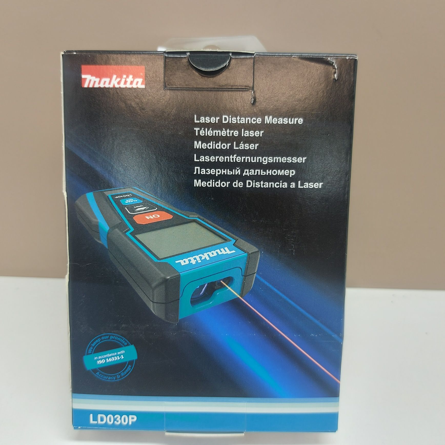 Лазерна ролетка Makita LD030P 30м