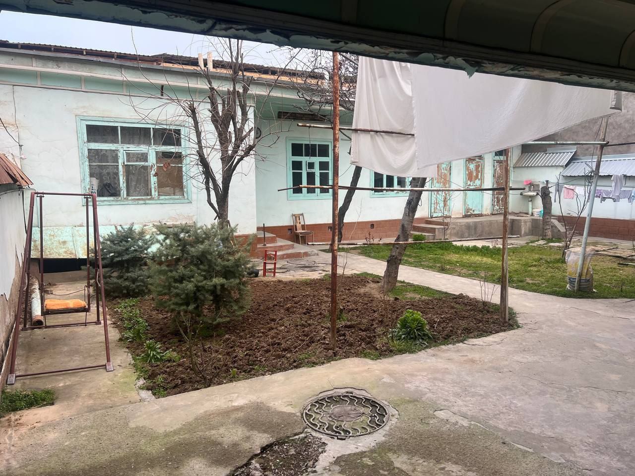 Продаётся дом участок в центре города.
Ориентир: Штаб