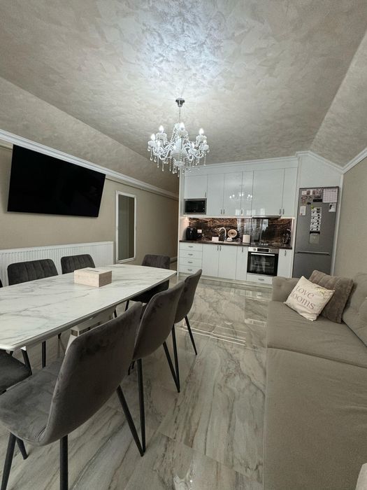 Apartament cu 3 camere complet mobilat la 9 minute de zona modern