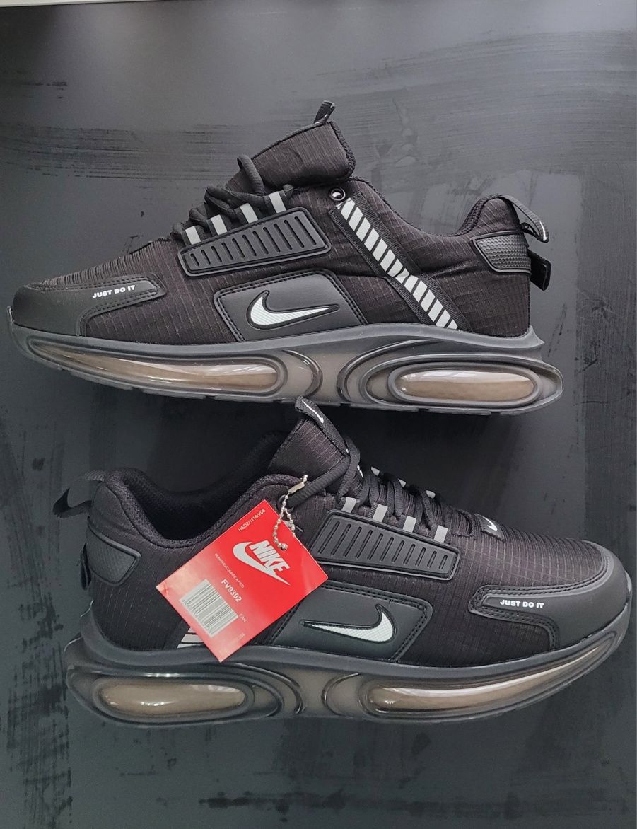 Adidasi NIKE Air Max Pulse