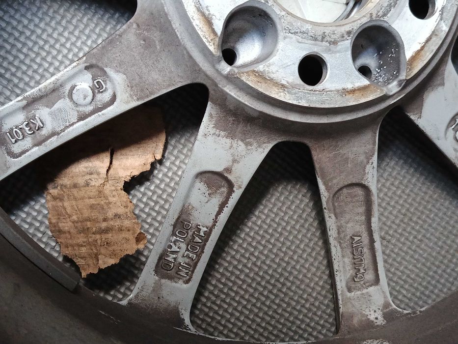 Мерцедес 17 лети джанти плюс гуми