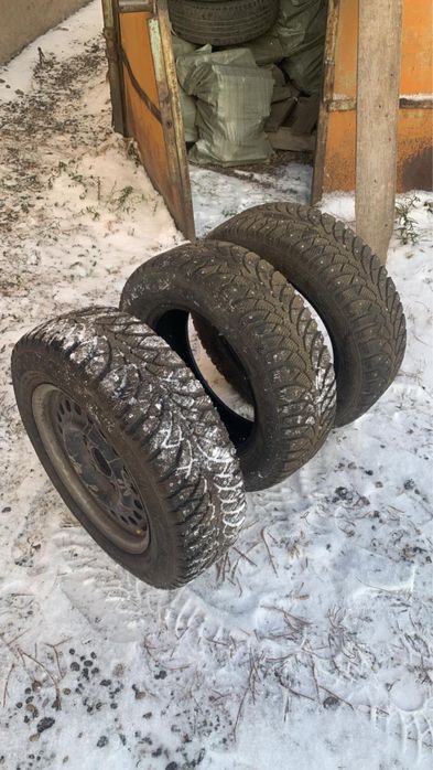 Продам зимние шины
