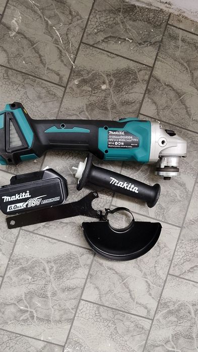 Flex cu variator Makita cu baterie de 6 A