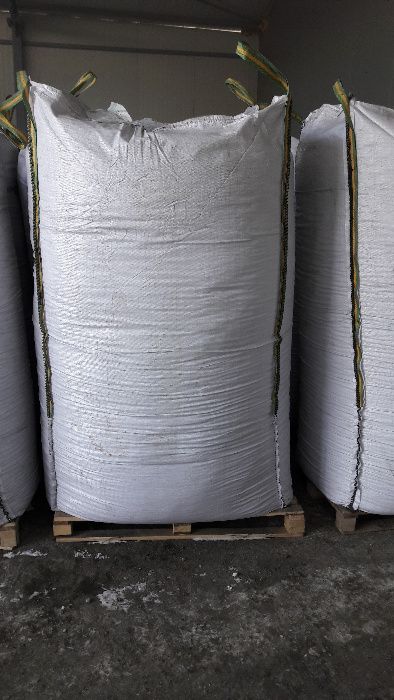 Vindem srot floarea soarelui, orz peleti granule, calciu furajer.