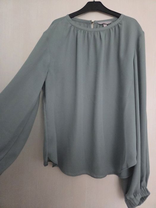 Дамска H&M блуза в нежно зелено