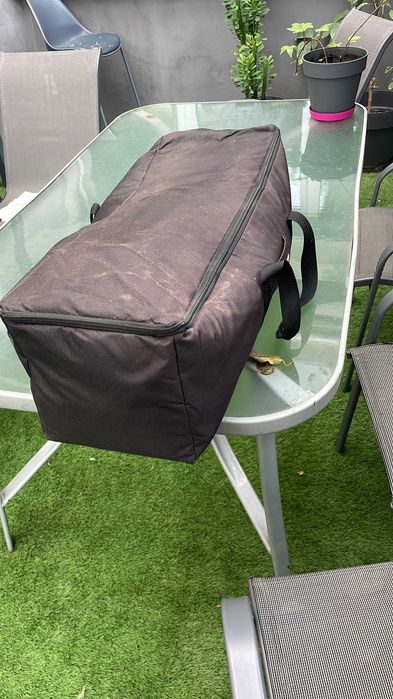 Vand perete publicitar primit cadou