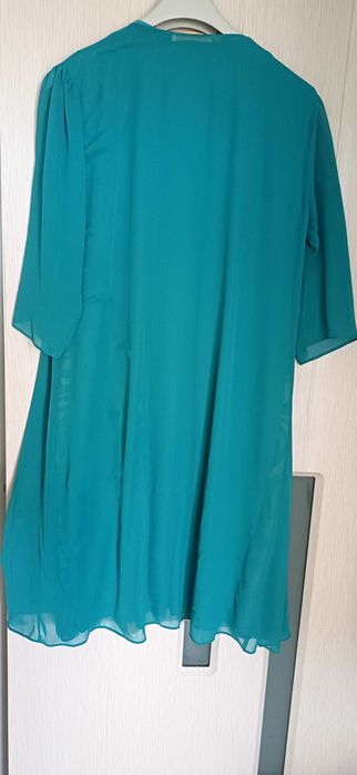 Vand rochie ocazie