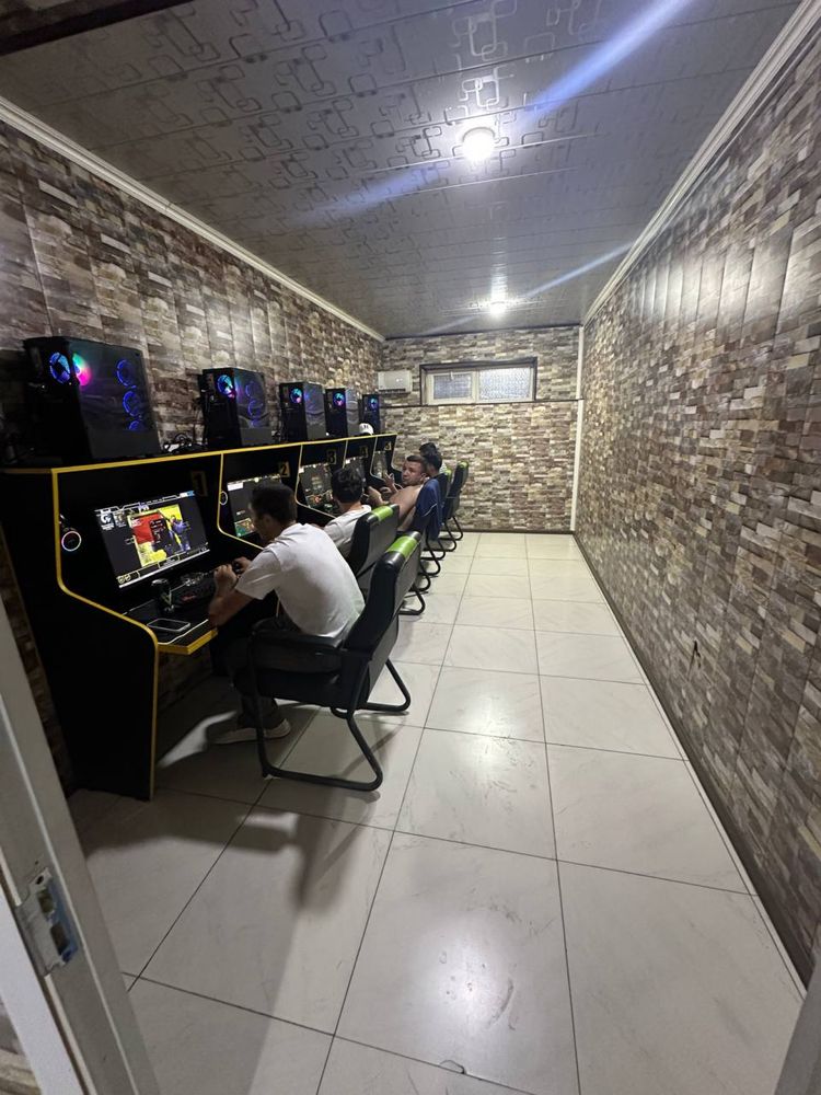Kampyuter xona sotiladi tayyor biznes qolgan malumot tel orqali