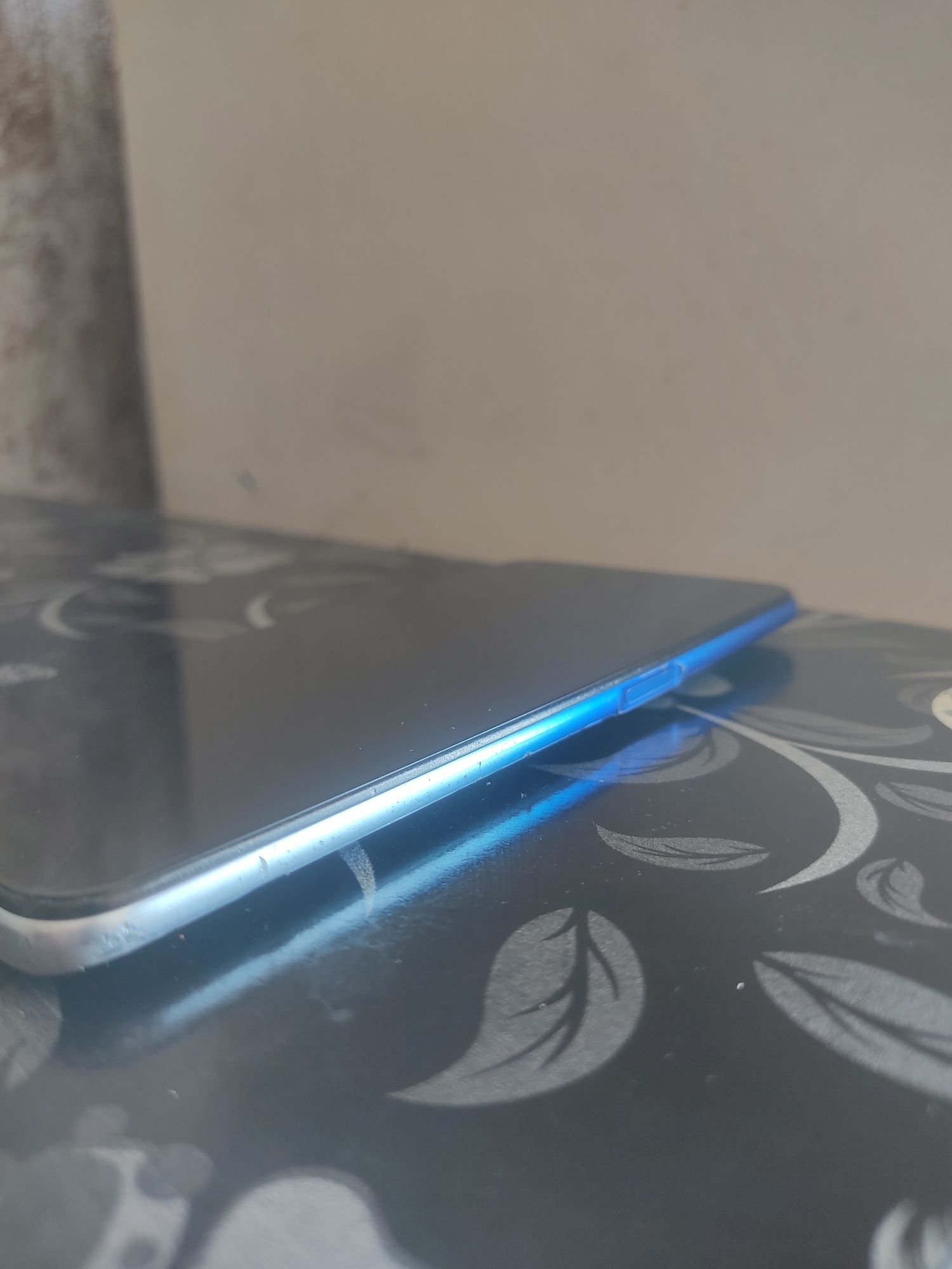 Srochno sotiladi Oppo A54