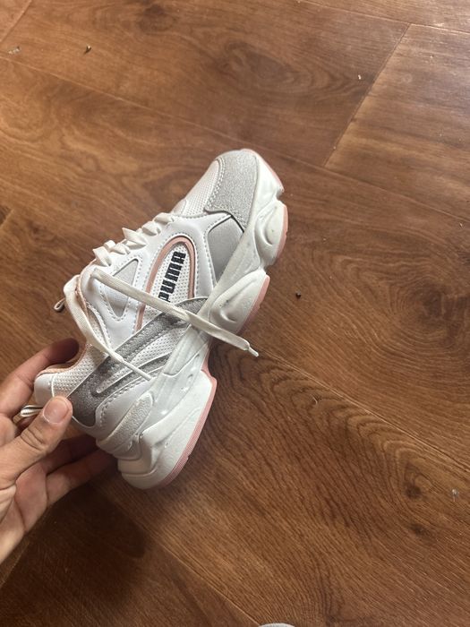 Чисто нови обувки Puma