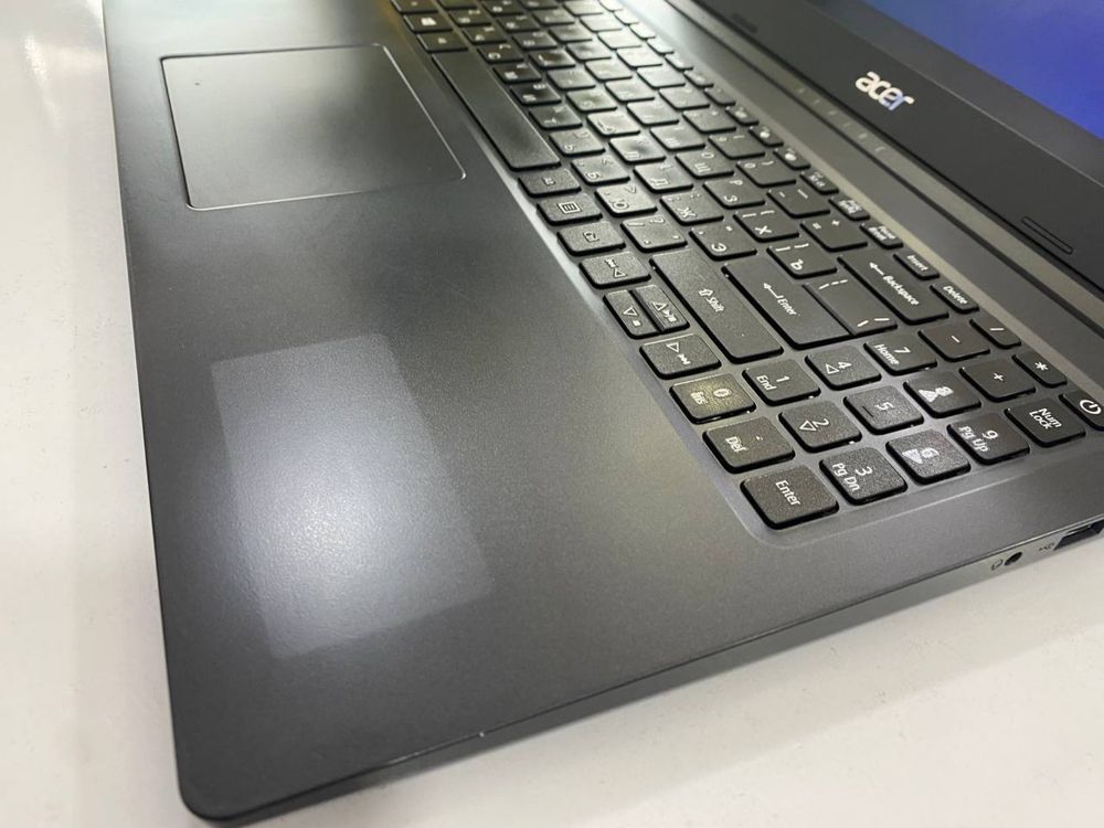 Acer ofisnoy soraganlar uchun yaxshi holatda ishlatiahga tayyor