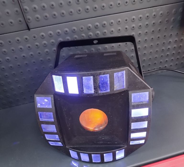 Sistem audio BeamZ Cube 4 cu lumină, Cod 108599