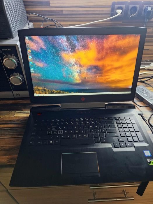 Лаптоп HP Omen 17
