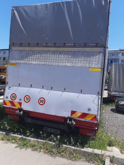 De vînzare Camion daf lf 45 220 10 T 15 europaleti lift tavan decopert