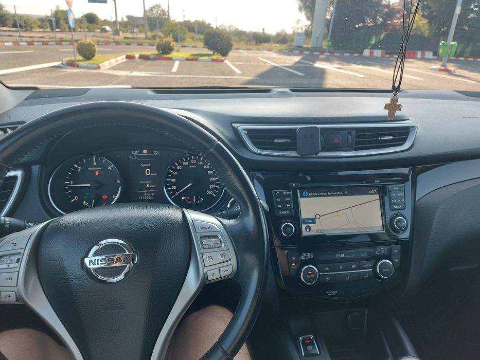 Nissan Qashqai 1.6 dci Tekna 4x4 E6