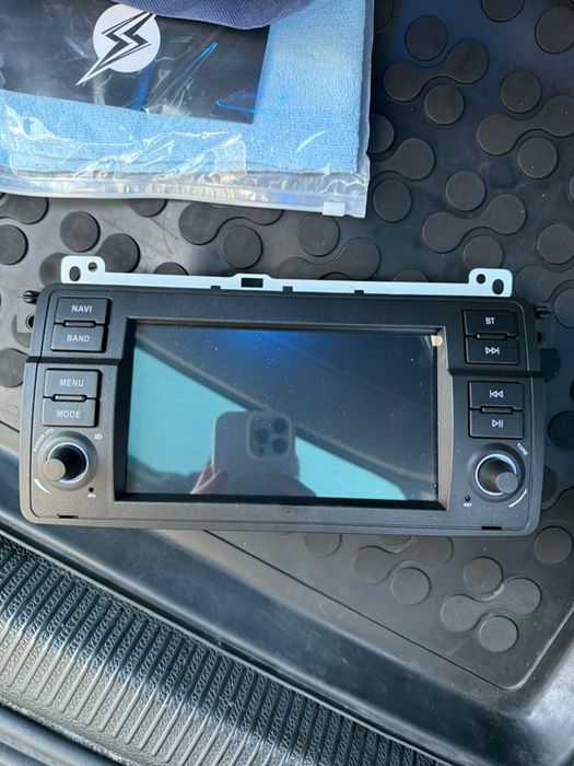 Navigatiw BMW e46 cu CarPlay