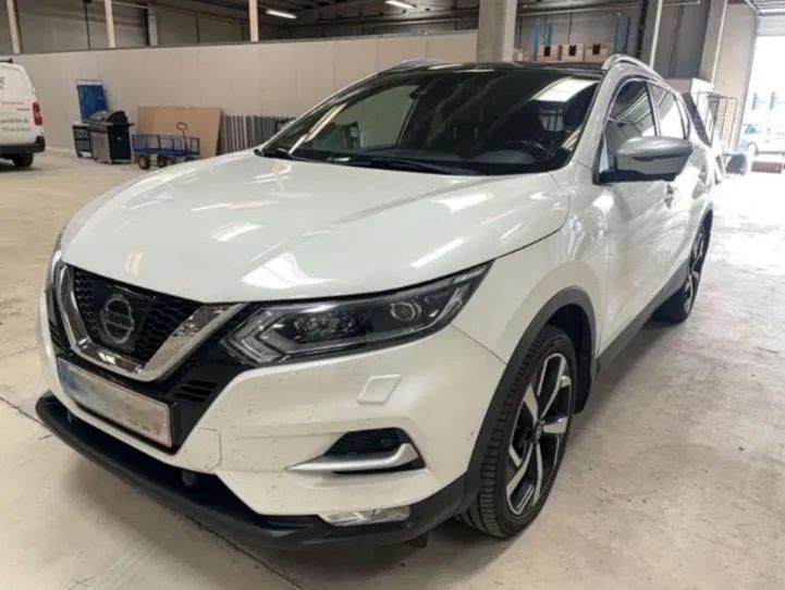 Nissan Qashqai GARANTIE 12 LUNI, Tekna, 1.5 diesel, Asistenta franare - banda, Camera