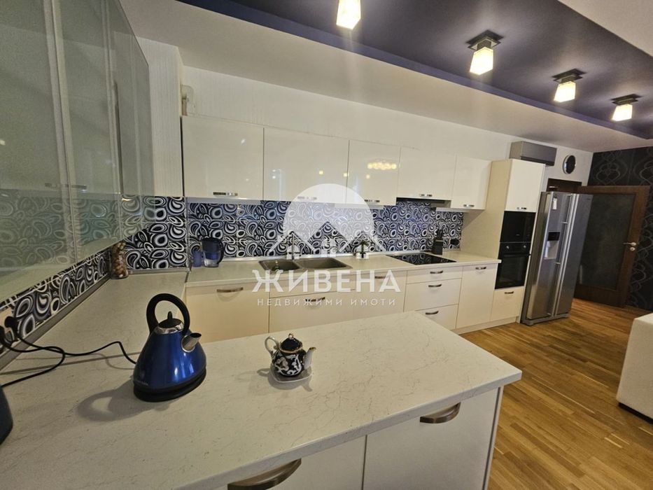 Продава се Тристаен апартамент в к.к. Св.Св. Константин и Елена - 135 кв.м за 2223 €/кв.м - Снимка #4