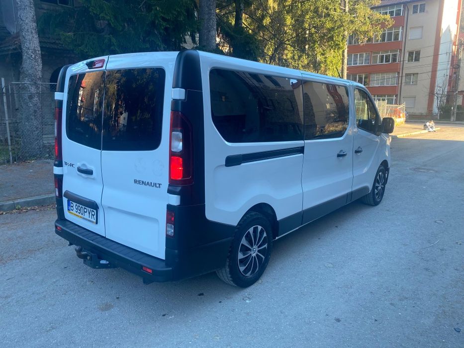 Renault Trafic 2022 9locuri 2.0M9R Lung Vivaro Transporter Vito T6 T5