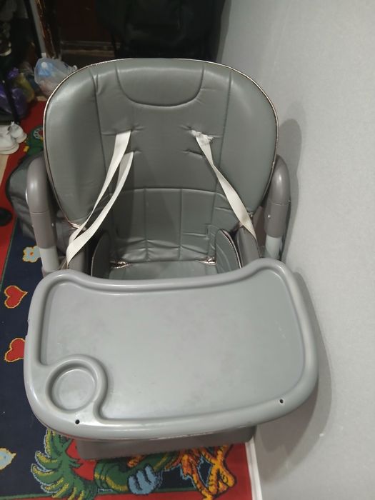 Детский стол для кормления