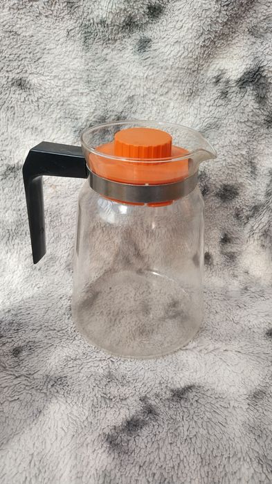 Стара огнеупорна кана