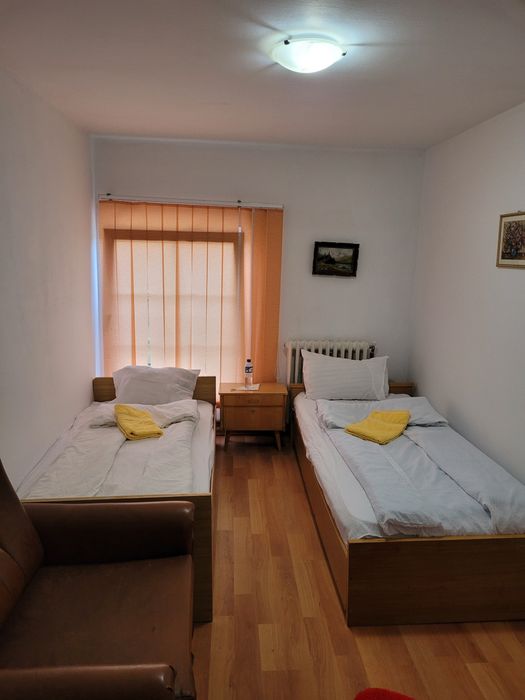 Inchiriez de revelion