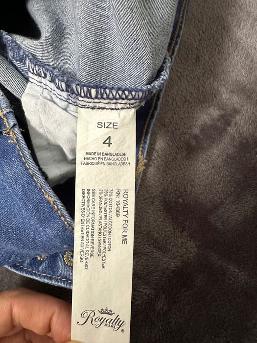 Pantaloni scurți din denim eleganti