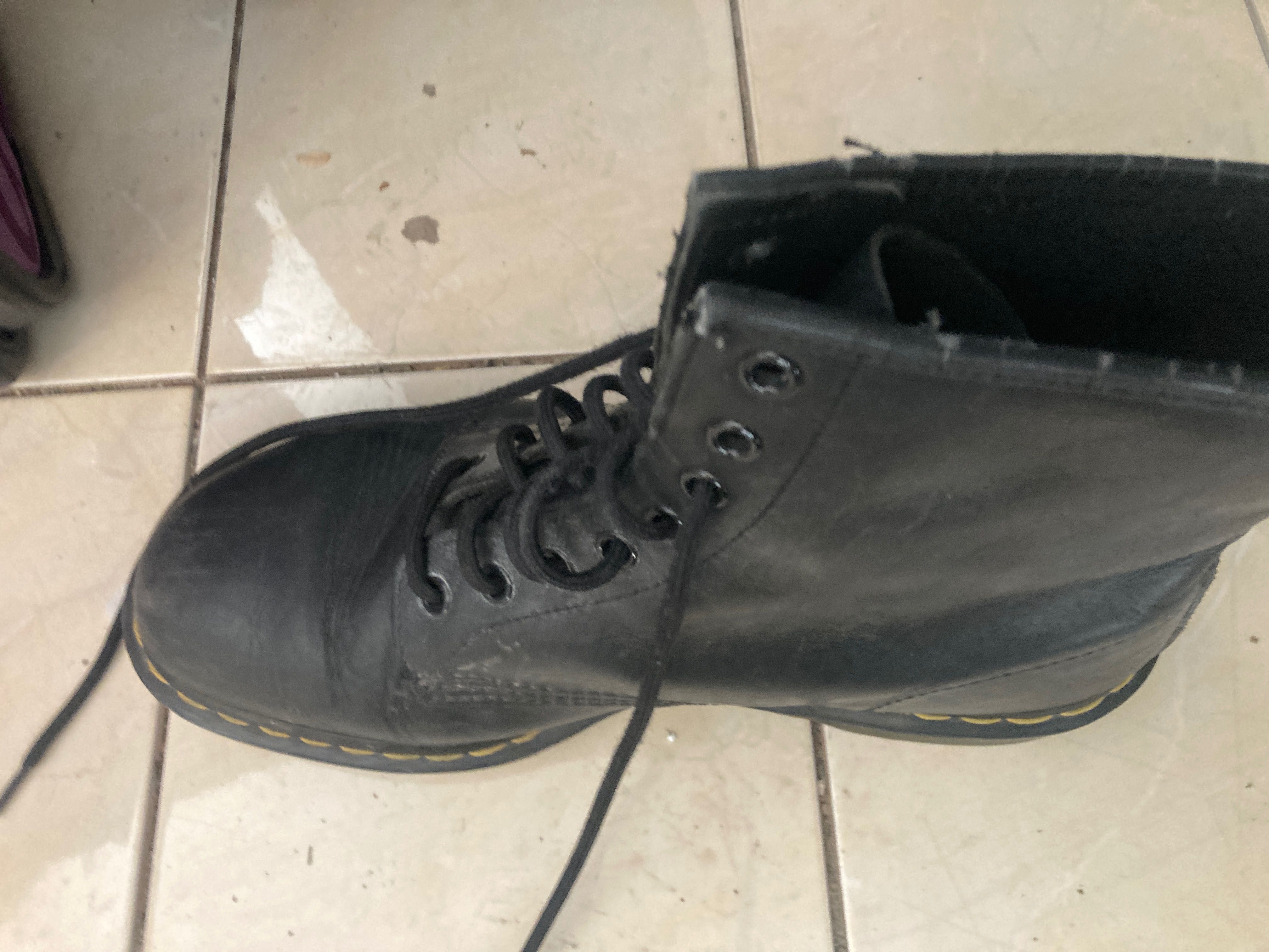 Черно високо горнище Doc Martens размер 43