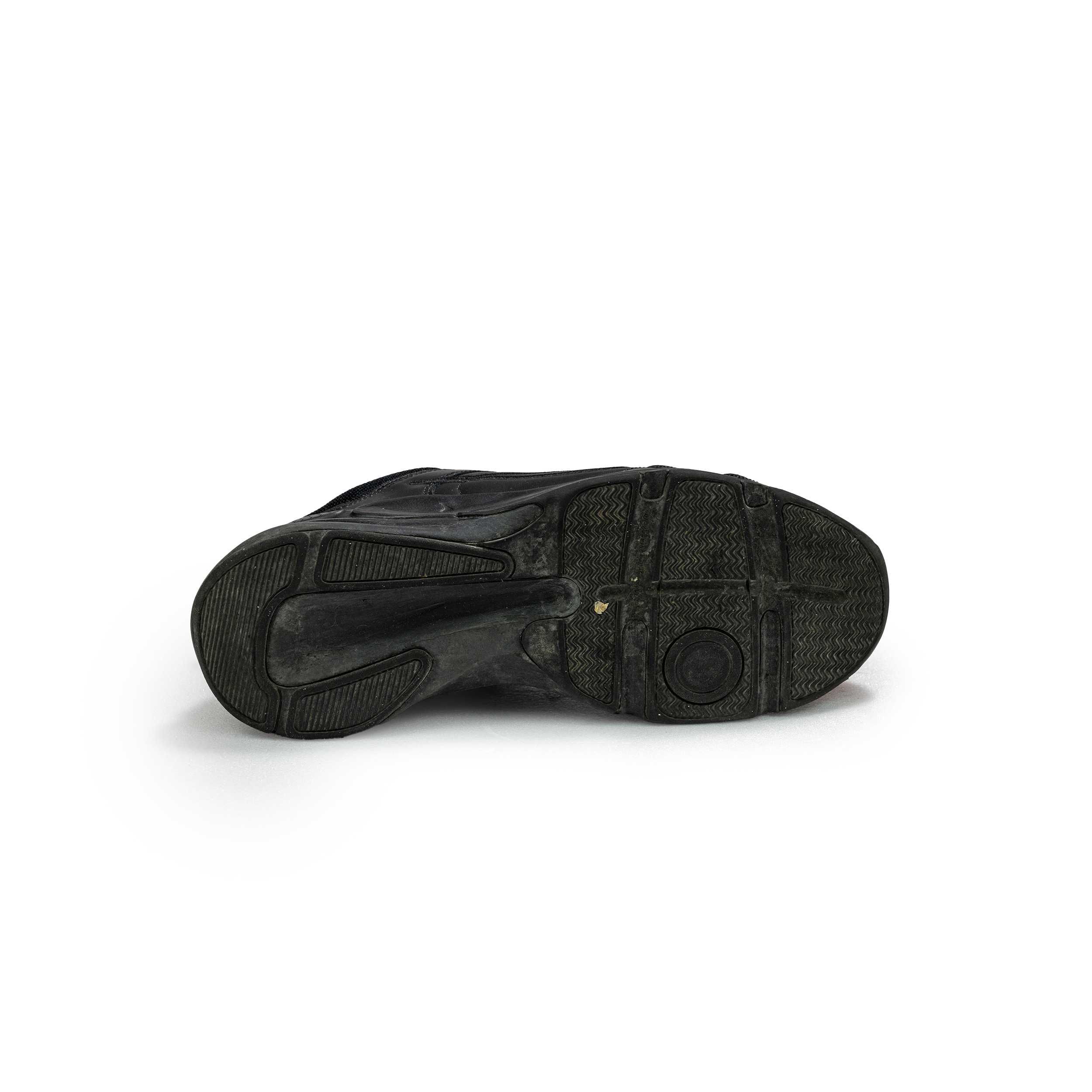 Nike Defy Sneakers