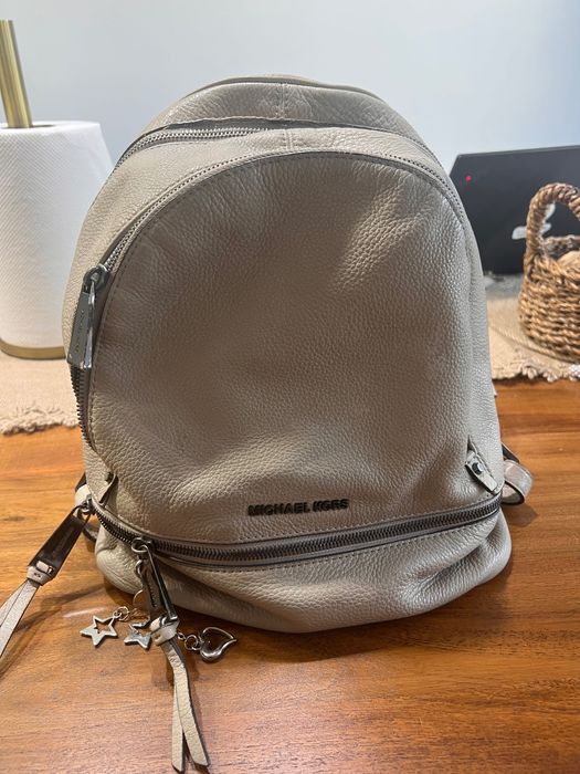 Rucsac ghiozdan MK bej în stare bună original